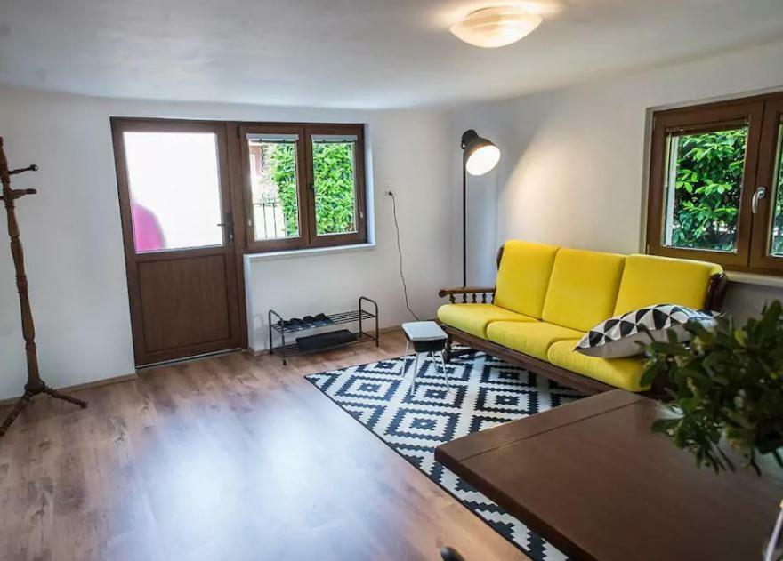 Mediterranean Family Design Ізола Екстер'єр фото